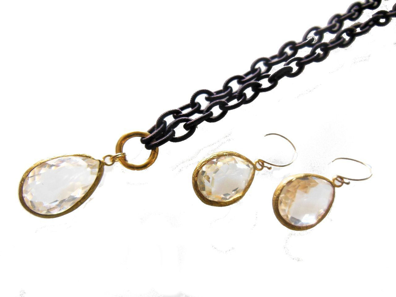 Clear Crystal Drop Earrings.